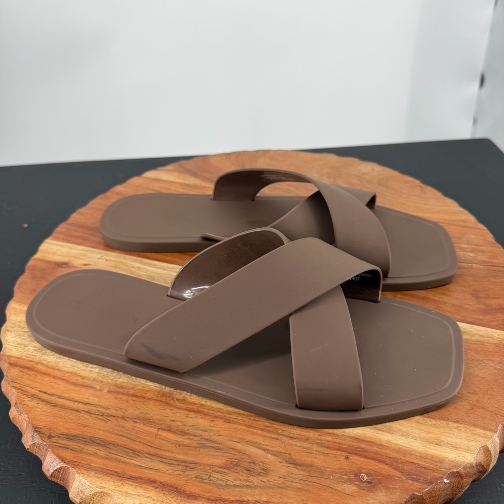 Steve Madden Horizon slide sandals crisscross straps flat sole sz 9 brown
